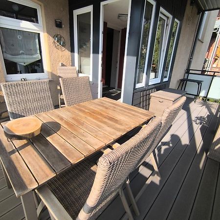 Hochwertige Ferienwohnung/Zentrumsnahe Lage! Райхенбах-им-Фогтланд Екстериор снимка